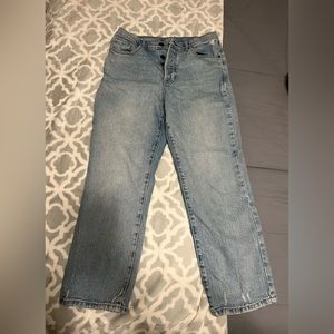 Women’s high rise straight jean, size US 4. Brand: A.N.A